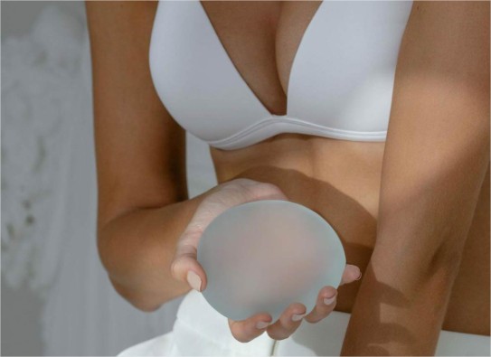 implants mammaires motiva-